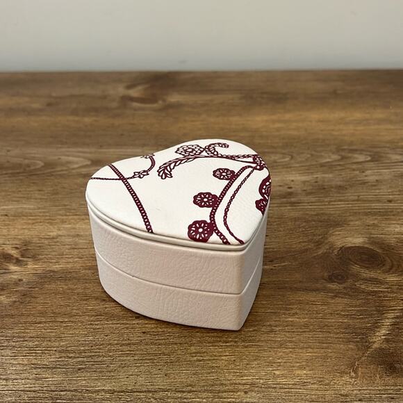 Pandora Jewelry - Pandora Heart Shape Leather 2 Tier Jewelry Box